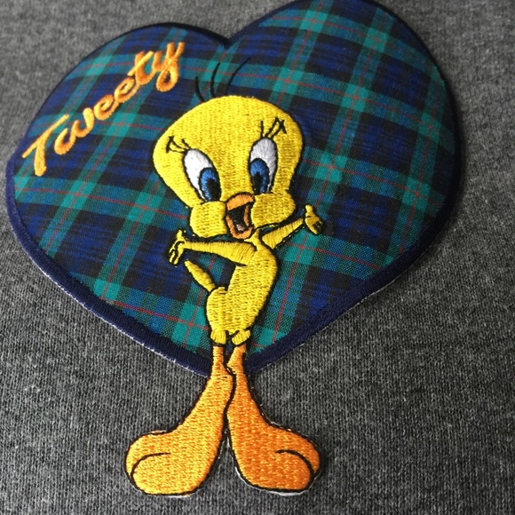 Vintage Looney Tunes Tweety oversized sweater - Picture 7 of 7